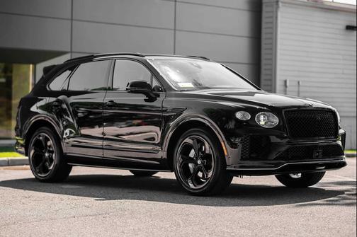 2025 Bentley Bentayga S Black Edition