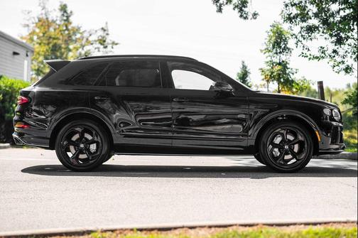 2025 Bentley Bentayga S Black Edition