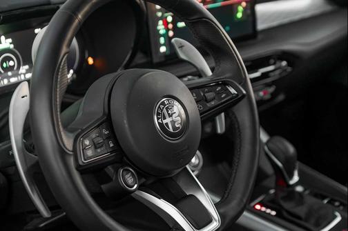 2024 Alfa Romeo Tonale Veloce EAWD