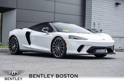 2022 McLaren GT Coupe