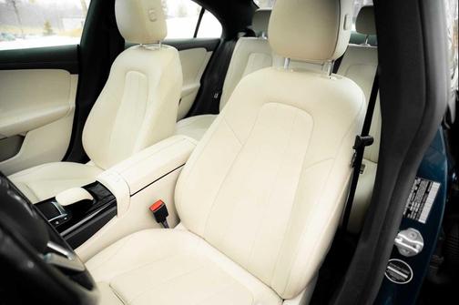 2021 Mercedes-Benz CLA 250 4MATIC