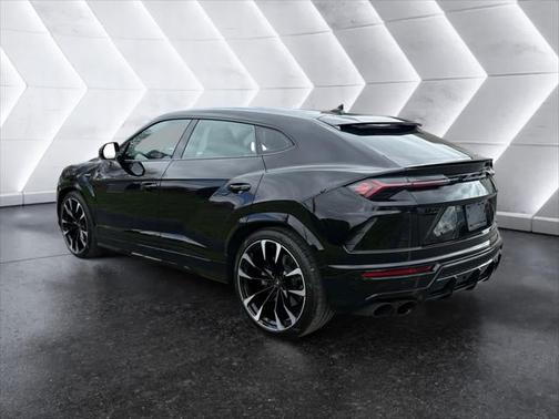 2021 Lamborghini Urus