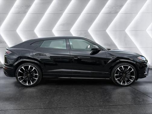 2021 Lamborghini Urus