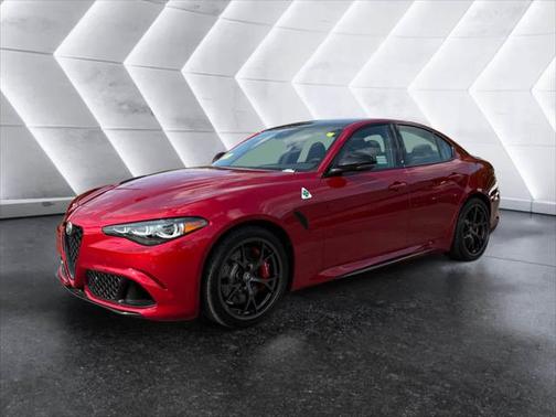 2024 Alfa Romeo Giulia Quadrifoglio