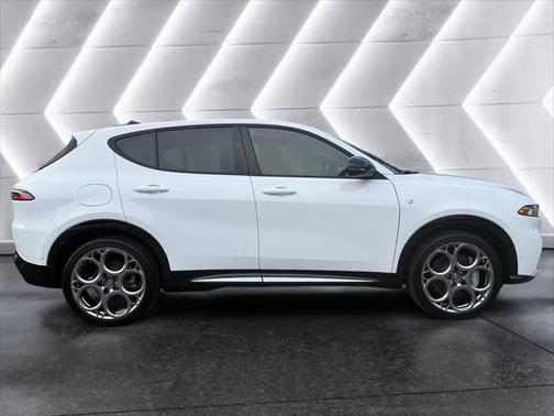2024 Alfa Romeo Tonale Ti EAWD