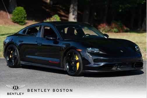 2022 Porsche Taycan Turbo S