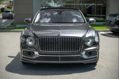 Cambrian Grey Metallic 2024 Bentley Flying Spur A