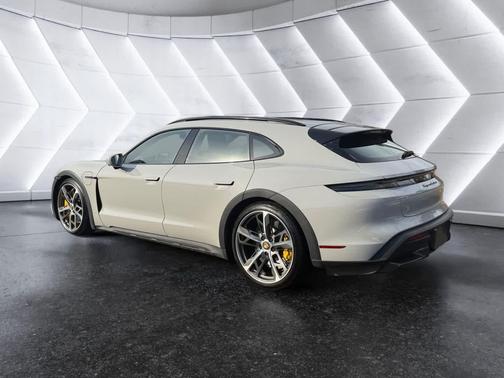 2023 Porsche Taycan Turbo S