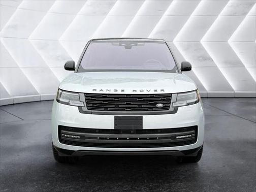 2023 Land Rover Range Rover P400 SE