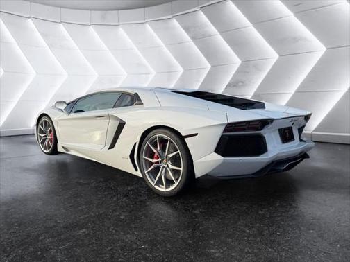 2015 Lamborghini Aventador LP700-4