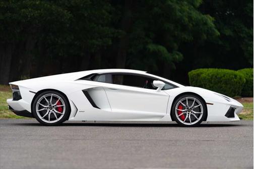 2015 Lamborghini Aventador LP700-4