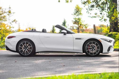 2023 Mercedes-Benz AMG SL 55 Base