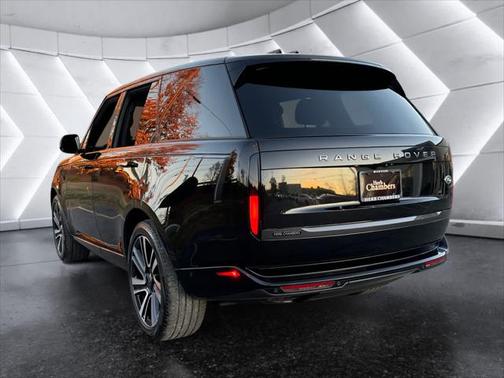 2023 Land Rover Range Rover P530 SE