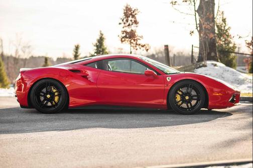 2019 Ferrari 488 GTB 