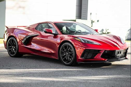 2025 Chevrolet Corvette 2LT