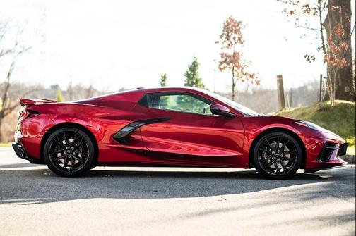 2025 Chevrolet Corvette 2LT