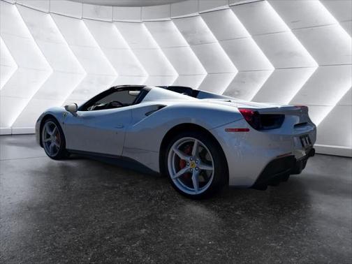 2018 Ferrari 488 Spider Base