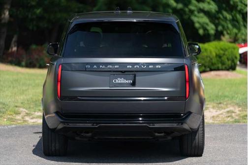 2023 Land Rover Range Rover P530 SE