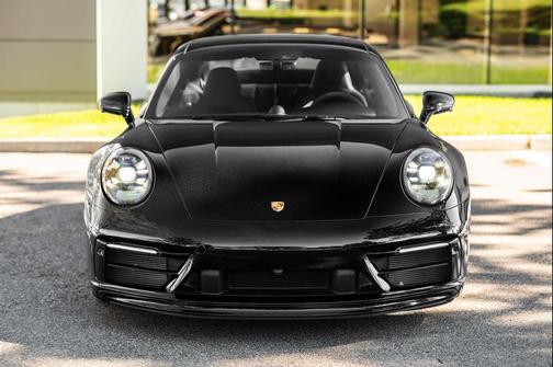 2024 Porsche 911 Carrera GTS