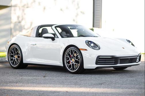2023 Porsche 911 Targa 4S
