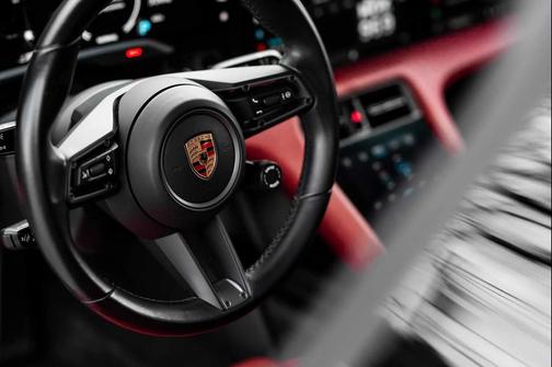 2021 Porsche Taycan Turbo S