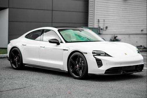 2021 Porsche Taycan Turbo S