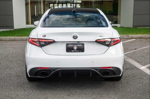2024 Alfa Romeo Giulia Veloce AWD