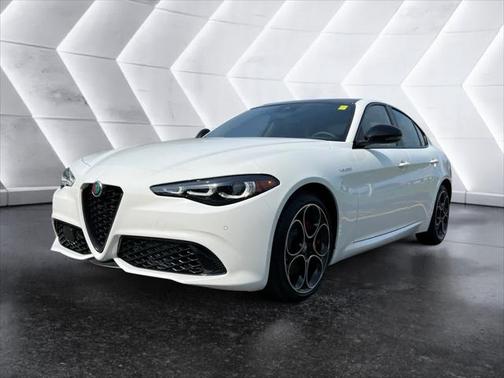 2024 Alfa Romeo Giulia Veloce AWD