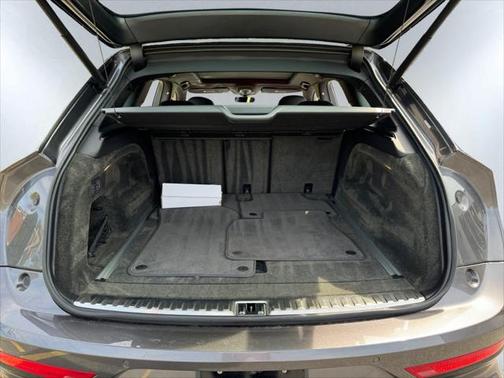 2021 Bentley Bentayga V8