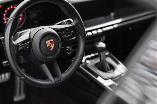 2022 Porsche 911 GT3 w/Touring Package