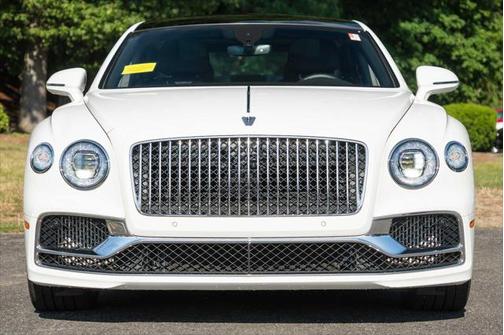 2022 Bentley Flying Spur V8