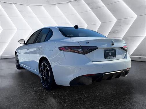 2025 Alfa Romeo Giulia AWD
