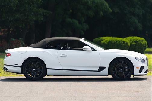 2023 Bentley Continental GT Azure