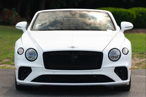 2023 Bentley Continental GT Azure