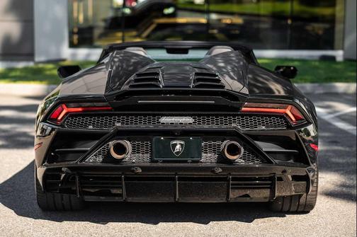 2022 Lamborghini Huracan EVO Spyder