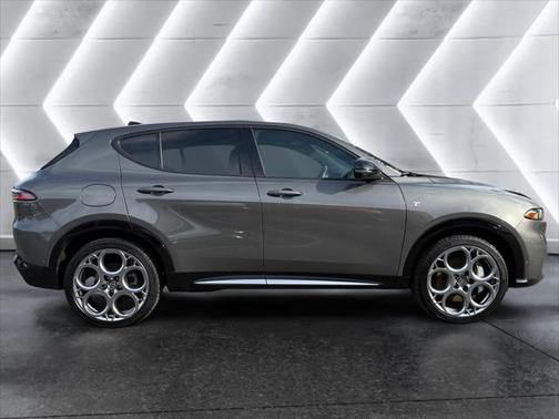 2024 Alfa Romeo Tonale Ti EAWD