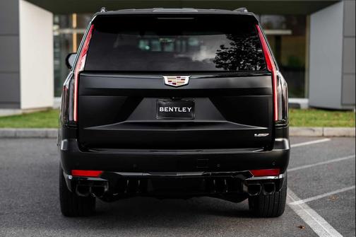 2023 Cadillac Escalade V-Series