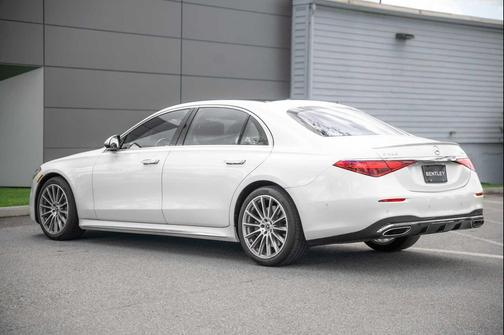MANUFAKTUR Diamond White 2022 Mercedes-Benz S-Class 4MATIC