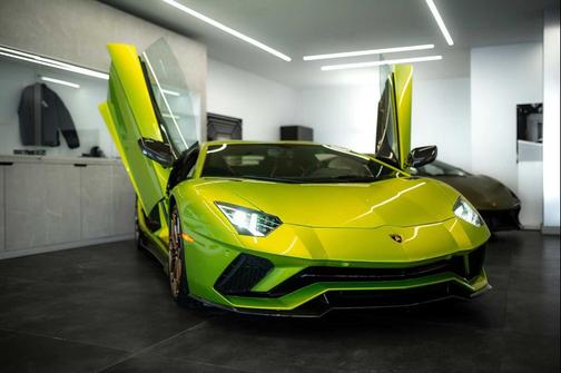 2022 Lamborghini Aventador SVJ LP 780-4 Ultimae