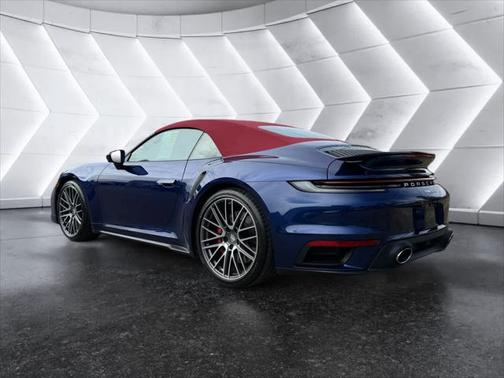 2025 Porsche 911 Turbo