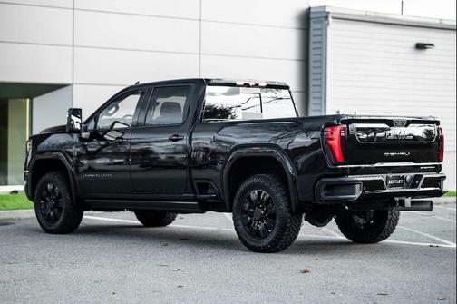 2024 GMC Sierra 2500 Denali Ultimate