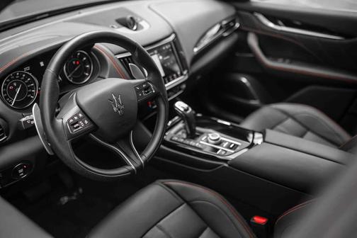 2024 Maserati Levante GT Ultima