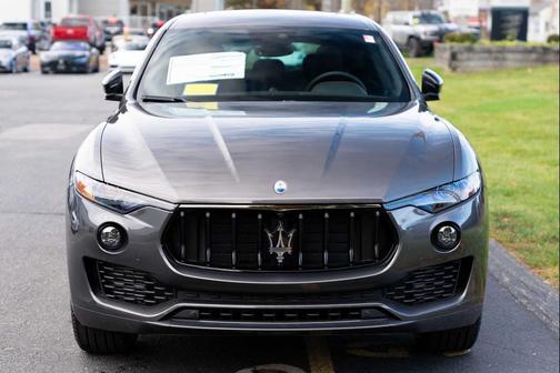 2024 Maserati Levante GT Ultima