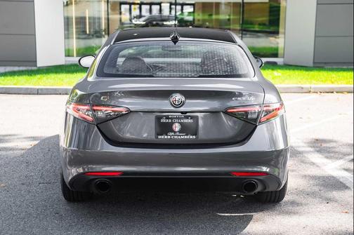2024 Alfa Romeo Giulia Ti