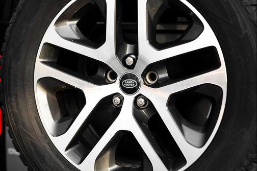 2022 Land Rover Defender 110 XS Edition