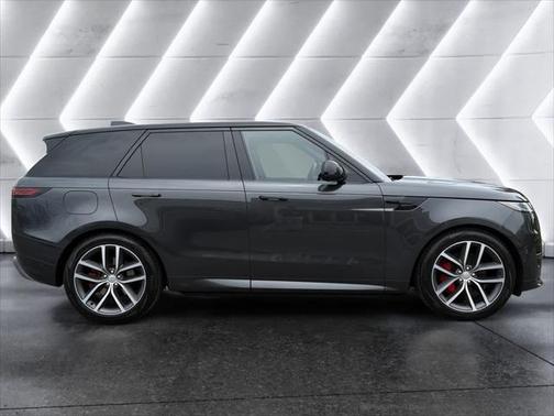 2023 Land Rover Range Rover Sport SE