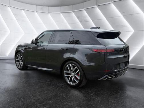 2023 Land Rover Range Rover Sport SE