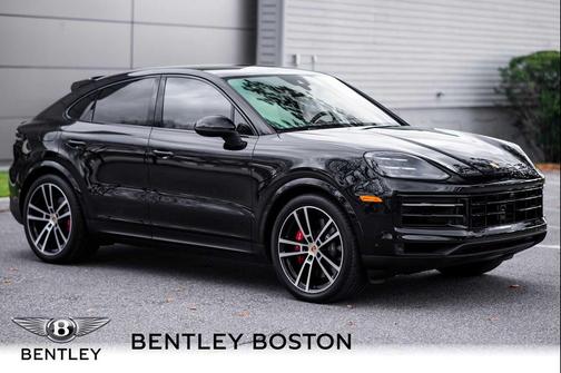 2024 Porsche Cayenne S