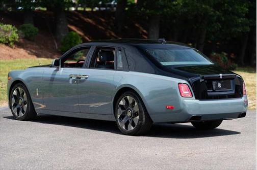 2023 Rolls-Royce Phantom