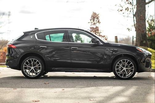 2025 Maserati Grecale 